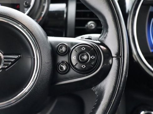 Used 2019 MINI Cooper 2-Door Hardtop image 13