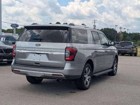 Used 2024 Ford Expedition Max Limited AWD/4WD image 2