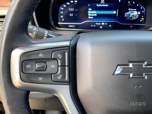 Used 2023 Chevrolet Tahoe Z71 w/ Luxury Package image 23