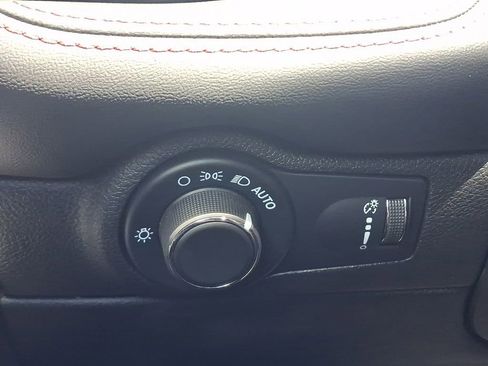 Used 2025 Dodge Durango R/T AWD/4WD image 29