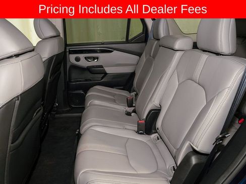 Used 2025 Honda Pilot EX-L image 9
