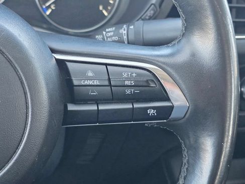 Used 2024 MAZDA MAZDA3 s FWD image 35