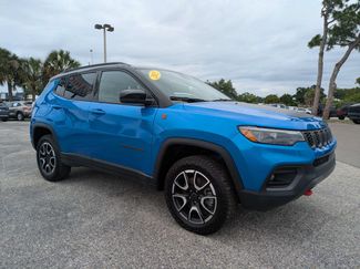 Used 2025 Jeep Compass Trailhawk w/ Trailhawk Elite Group AWD/4WD video 2
