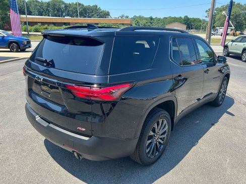 Used 2023 Chevrolet Traverse RS w/ LPO, Floor Liner Package AWD/4WD image 5