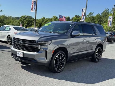 Used 2022 Chevrolet Tahoe RST w/ Luxury Package AWD/4WD image 5
