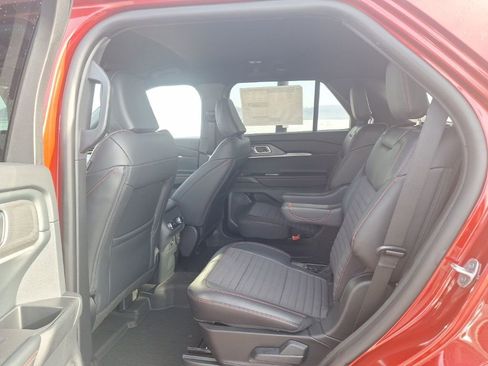 New 2026 Ford Explorer ST-Line image 12