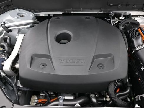 New 2026 Volvo XC90 T8 Ultra w/ Protection Package Premier AWD/4WD image 37