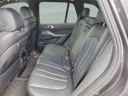Used 2019 BMW X5 xDrive40i w/ Premium Package 2 AWD/4WD image 13