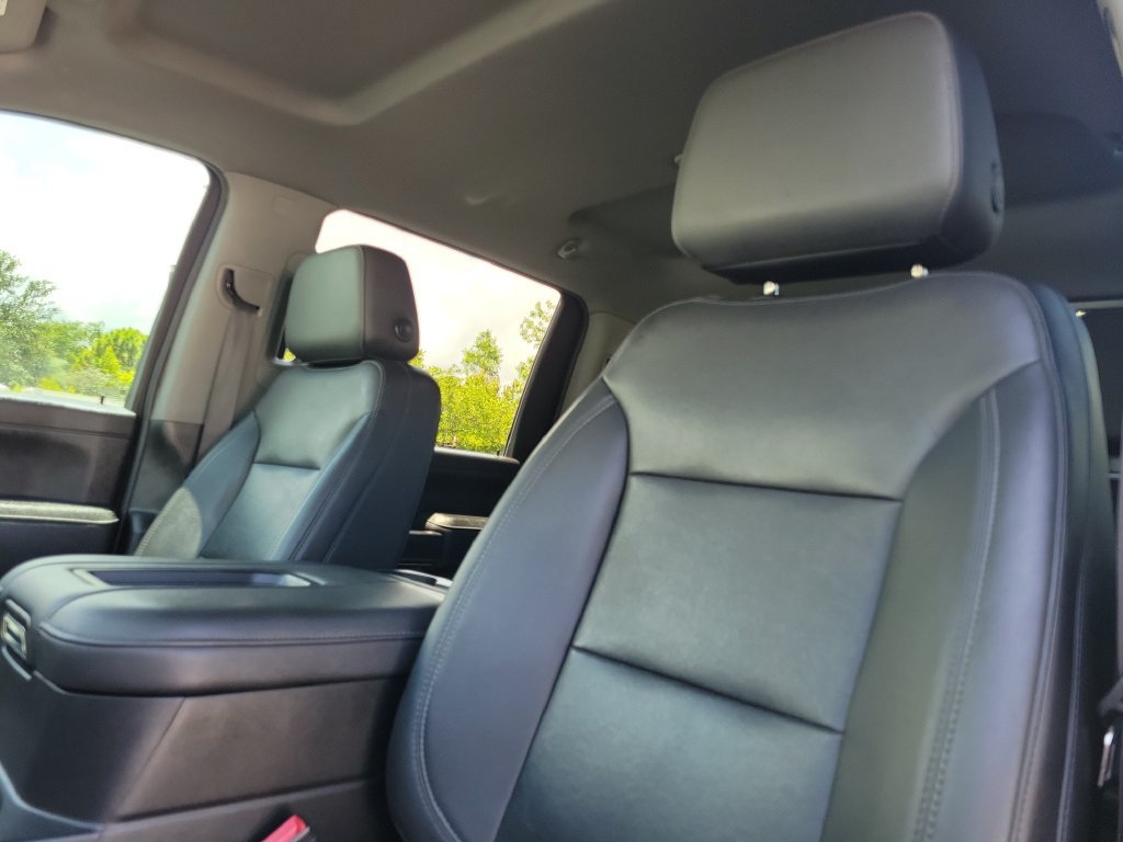 Used 2022 Chevrolet Silverado 2500 LTZ w/ LTZ Plus Package AWD/4WD image 26