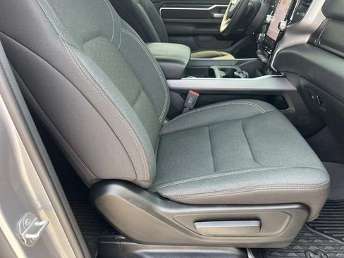 Used 2025 RAM 1500 Big Horn AWD/4WD image 22