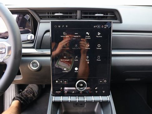 New 2026 GMC Terrain Elevation image 16