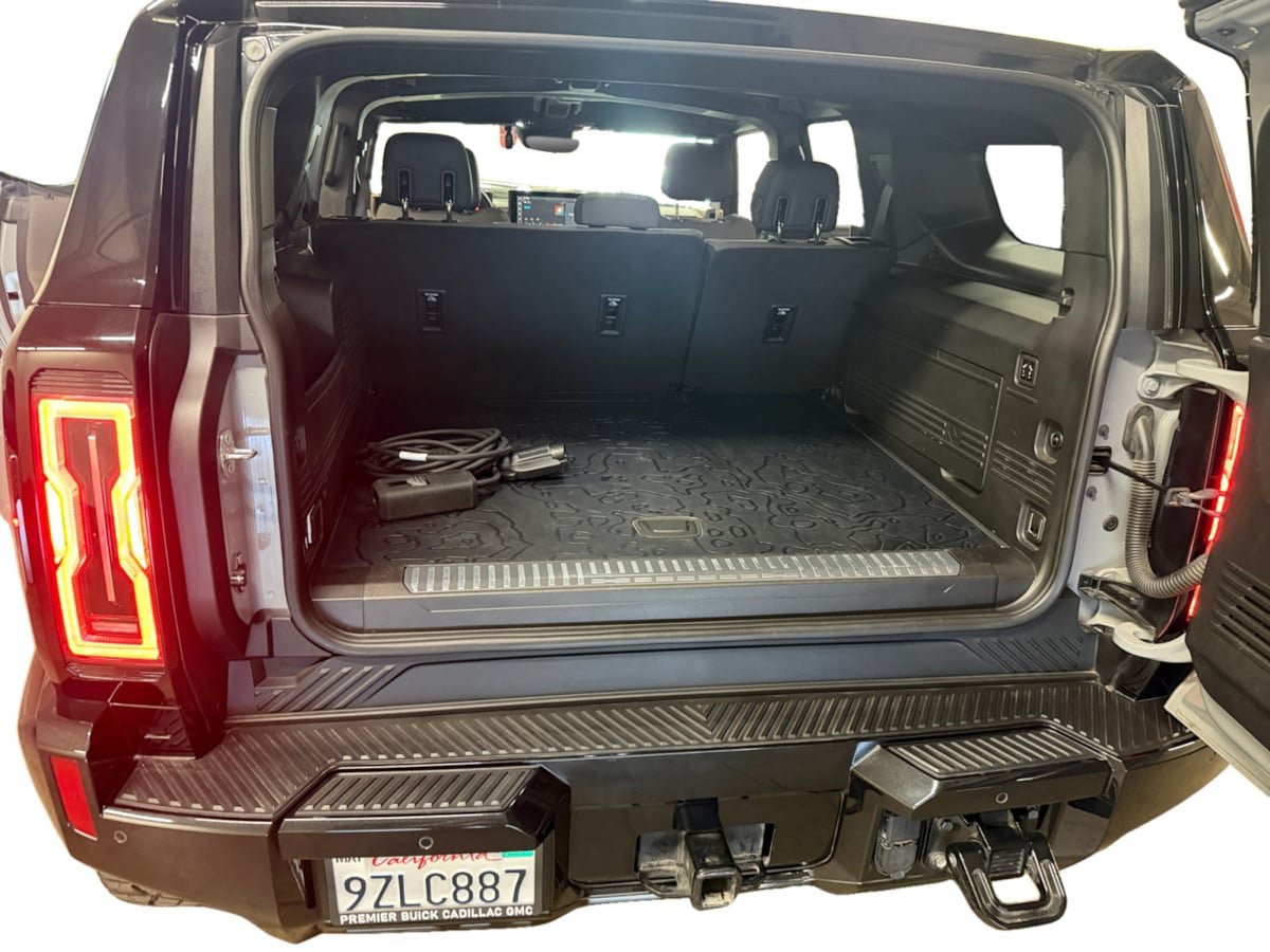 Used 2024 GMC Hummer EV 3X w/ Extreme Off-Road Package AWD/4WD image 19