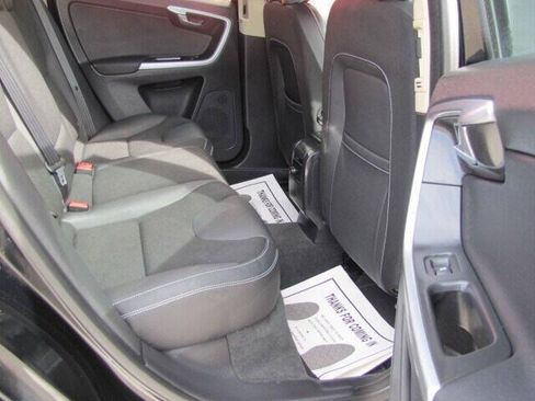 Used 2012 Volvo XC60 3.2 FWD image 16