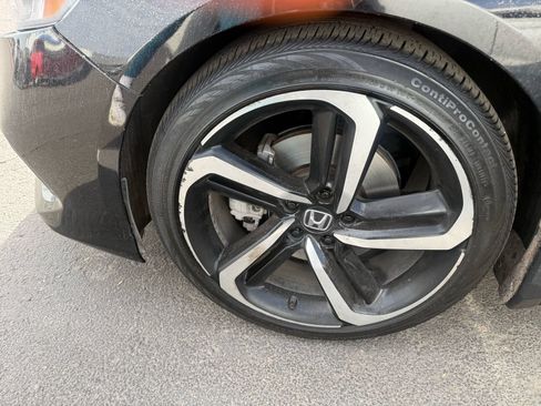 Used 2021 Honda Accord Sport image 7