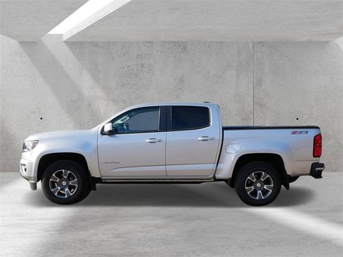 Used 2015 Chevrolet Colorado Z71 image 5