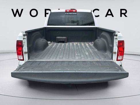 Used 2012 RAM 1500 Classic SLT RWD image 10