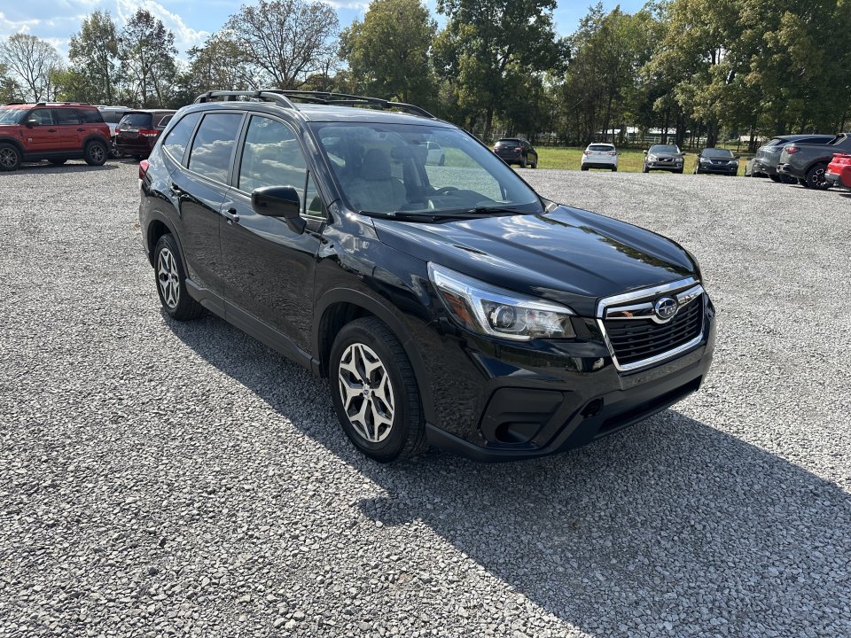 Used 2019 Subaru Forester Premium AWD/4WD image 3