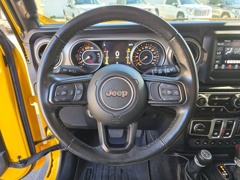 Used 2021 Jeep Wrangler Sport S image 18