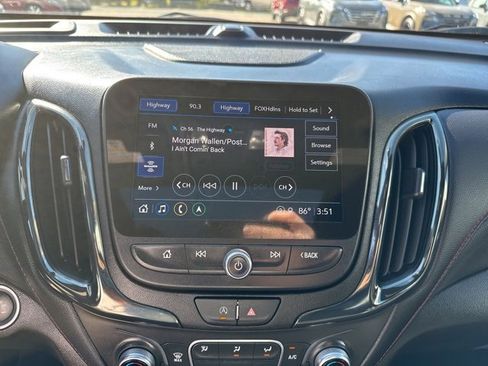 Used 2022 Chevrolet Equinox RS w/ RS Leather Package image 73