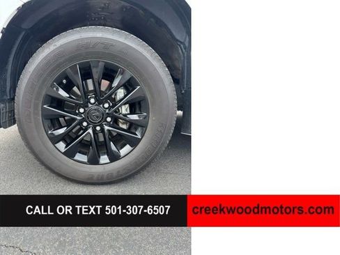 Used 2023 Lexus GX 460 Premium w/ Premium Plus Package AWD/4WD image 17