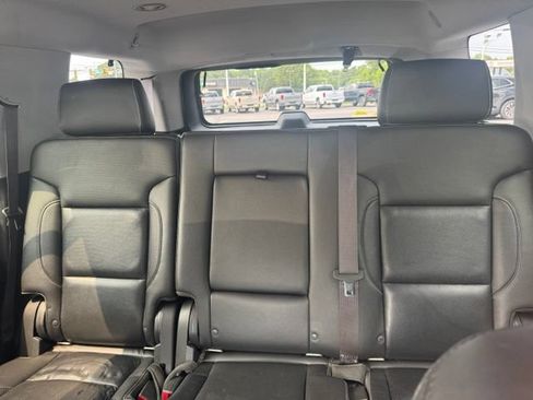 Used 2016 GMC Yukon SLT AWD/4WD image 12