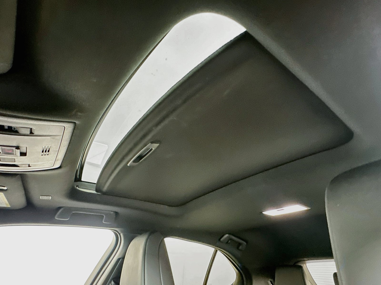 Used 2025 Lexus UX 300h FWD image 20