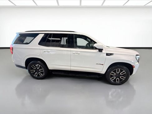 Used 2021 GMC Yukon AT4 w/ Technology Package AWD/4WD image 4