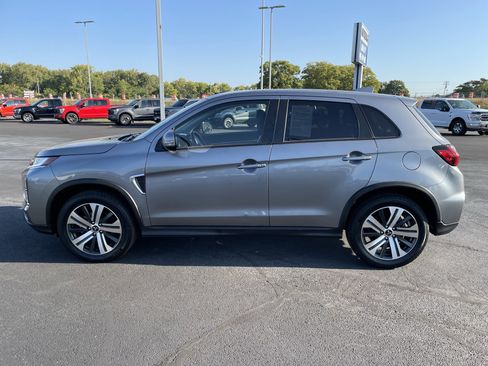Used 2024 Mitsubishi Outlander Sport AWD image 2