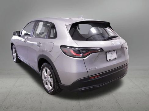 Certified 2025 Honda HR-V LX image 4