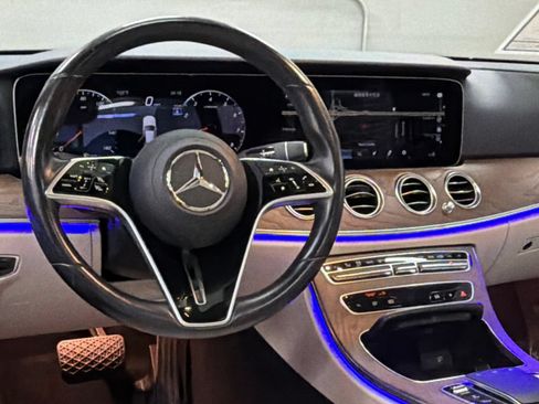 Used 2023 Mercedes-Benz E 350 4MATIC Sedan image 37