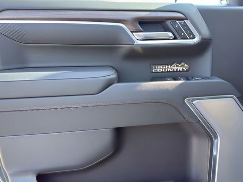 New 2026 Chevrolet Silverado 1500 High Country AWD/4WD image 29