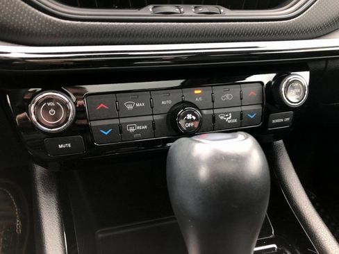 Used 2022 Jeep Compass Trailhawk w/ Trailhawk Elite Group image 11