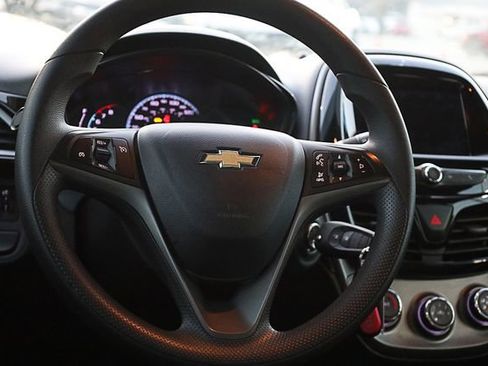 Used 2021 Chevrolet Spark LT w/ Spark Special Edition image 26