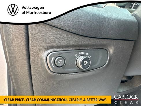 Used 2020 Chevrolet Equinox LS w/ LS Convenience Package FWD image 27