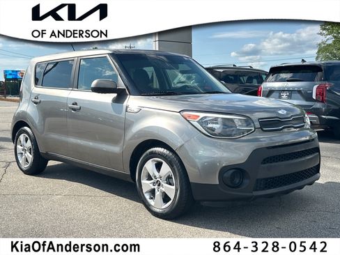 Used 2019 Kia Soul FWD image 1