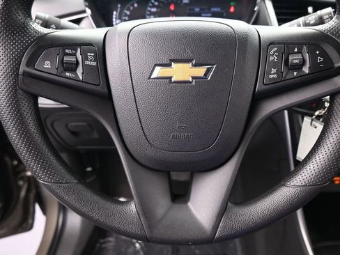 Used 2021 Chevrolet Trax LS w/ Tint and Cruise Package FWD image 29
