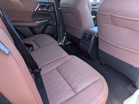 New 2025 Mitsubishi Outlander SEL image 9