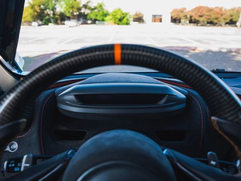 Used 2021 McLaren 765LT RWD image 79