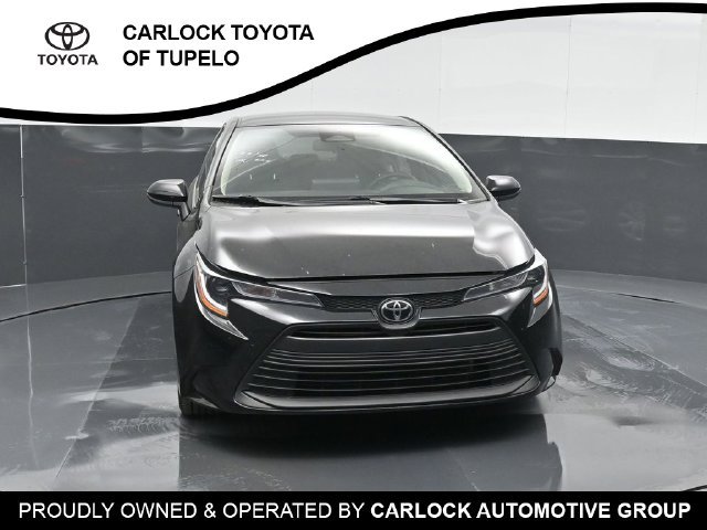 Used 2026 Toyota Corolla LE FWD image 7