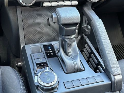 Used 2025 Toyota Tacoma SR5 image 13