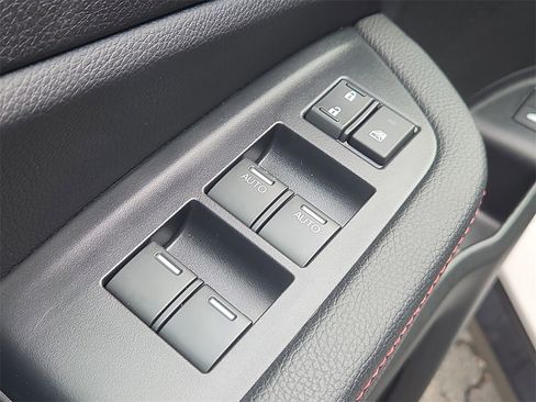 Certified 2024 Honda Passport Black Edition image 28