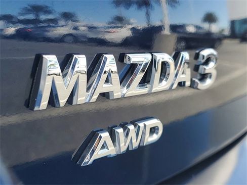 Used 2020 MAZDA MAZDA3 AWD Sedan w/ Preferred Package image 7