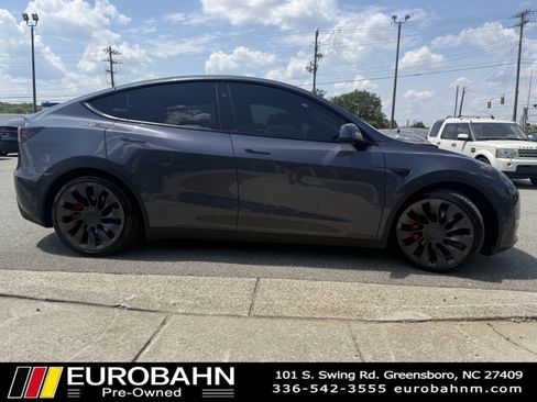 Used 2023 Tesla Model Y Performance AWD/4WD image 5