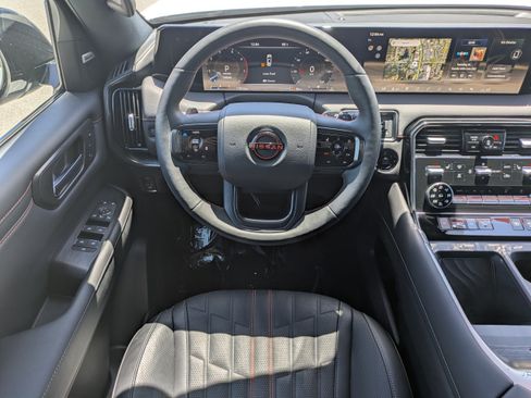 Certified 2026 Nissan Armada PRO-4X w/ Captain's Chari Seat Package AWD/4WD image 20