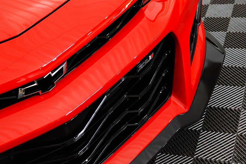 Certified 2024 Chevrolet Camaro ZL1 RWD image 19