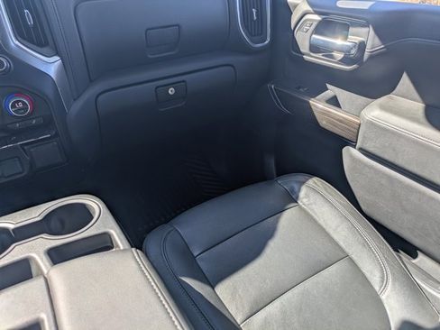 Used 2020 Chevrolet Silverado 1500 LT w/ All-Star Edition image 17