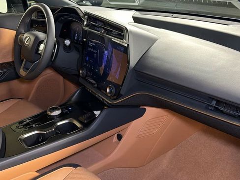 Certified 2025 Lexus RZ 450e w/ Technology Package image 10