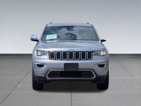 Certified 2018 Jeep Grand Cherokee Limited w/ Trailer Tow Group IV AWD/4WD image 8