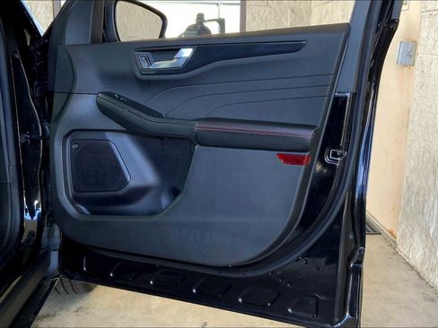 Used 2024 Ford Escape ST-Line Elite w/ Premium Technology Package image 41