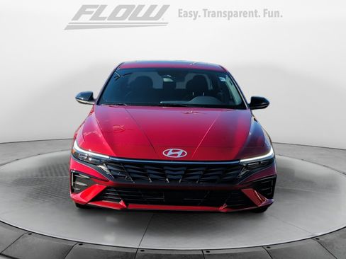 New 2026 Hyundai Elantra SEL Sport Premium image 2